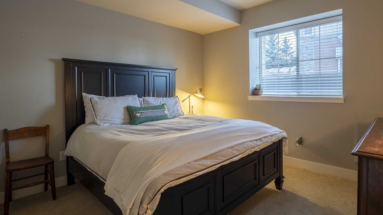 Photo of Bedroom in Silvercreek