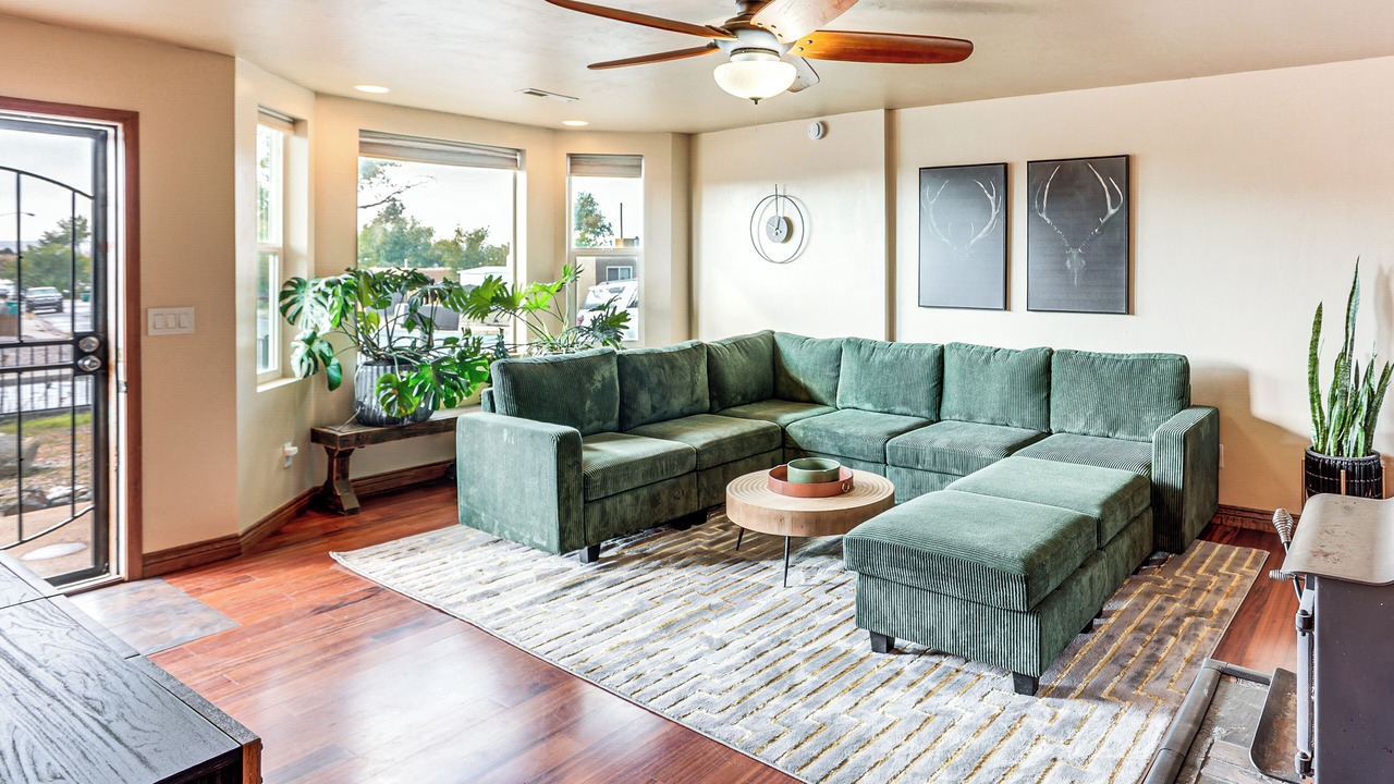Photo of Livingroom in Farmington