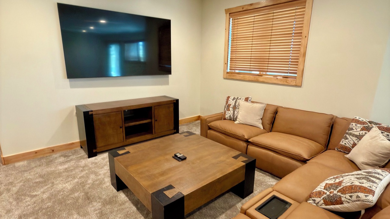 Photo of Livingroom in St. Charles