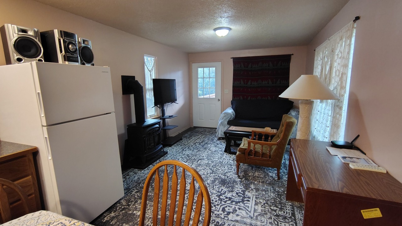 Photo of Livingroom in Colville