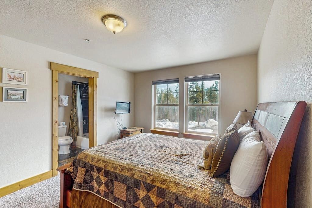Photo of Bedroom in Fraser