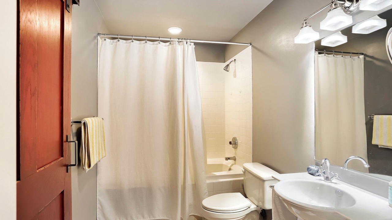 Photo of Bathroom in LoDo