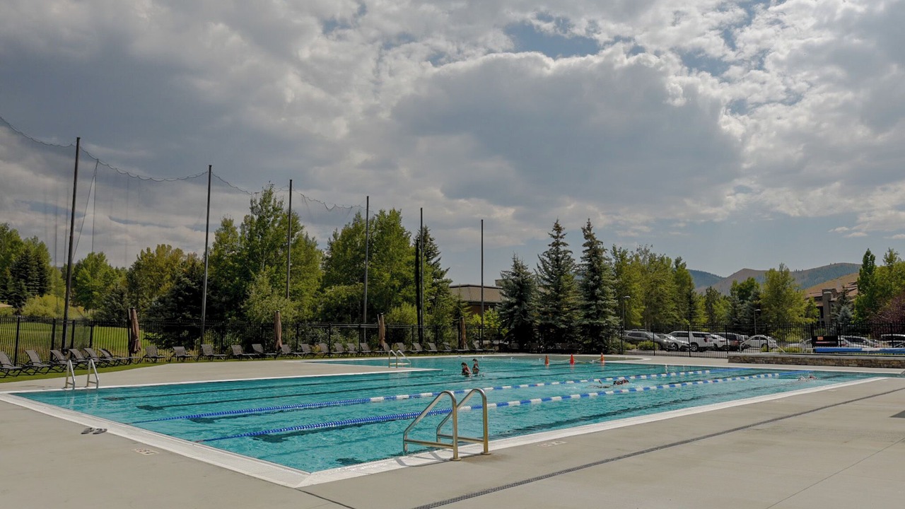 Photo of Outdoor in Elkhorn Village
