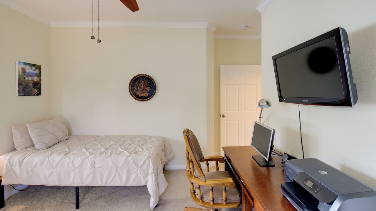 Photo of Bedroom in Thompson Falls