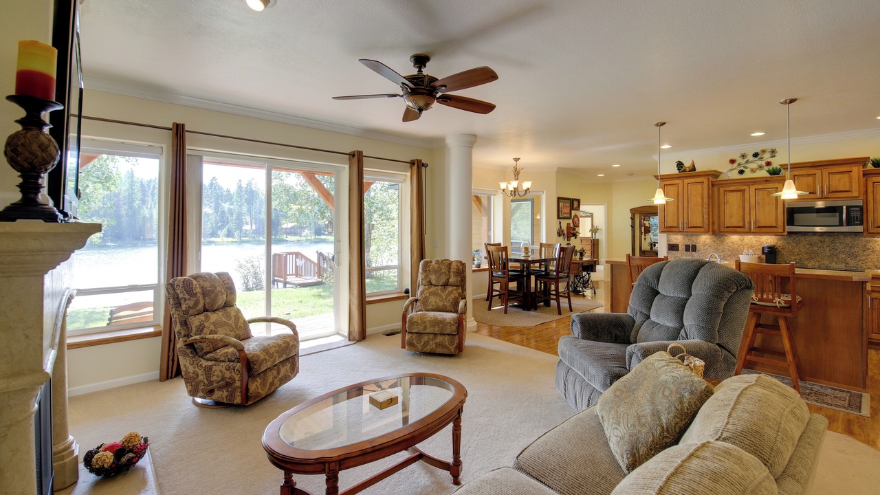 Photo of Livingroom in Thompson Falls