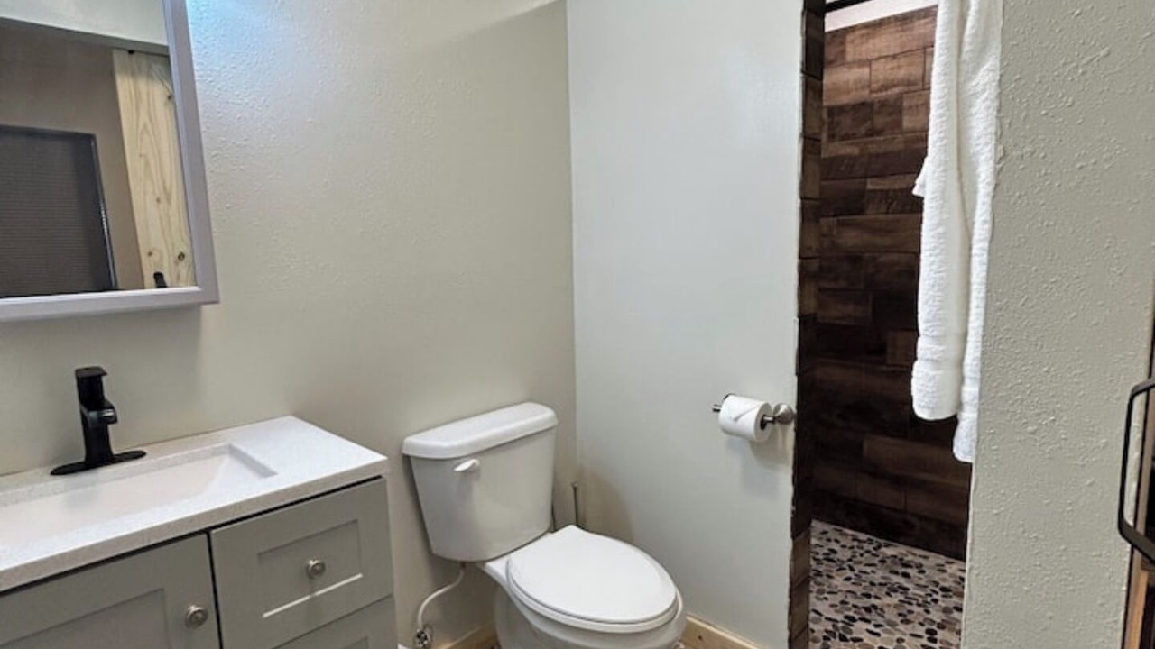 Photo of Bathroom in Browning