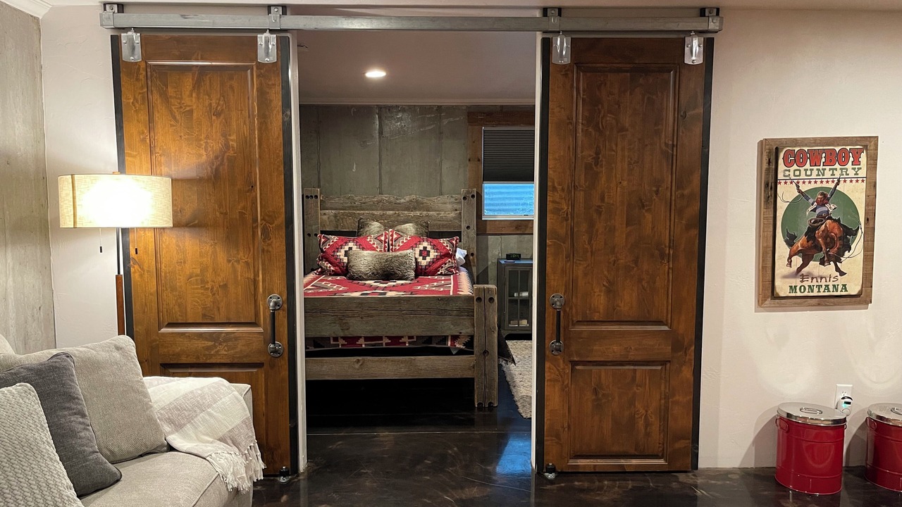 Photo of Others in Ennis