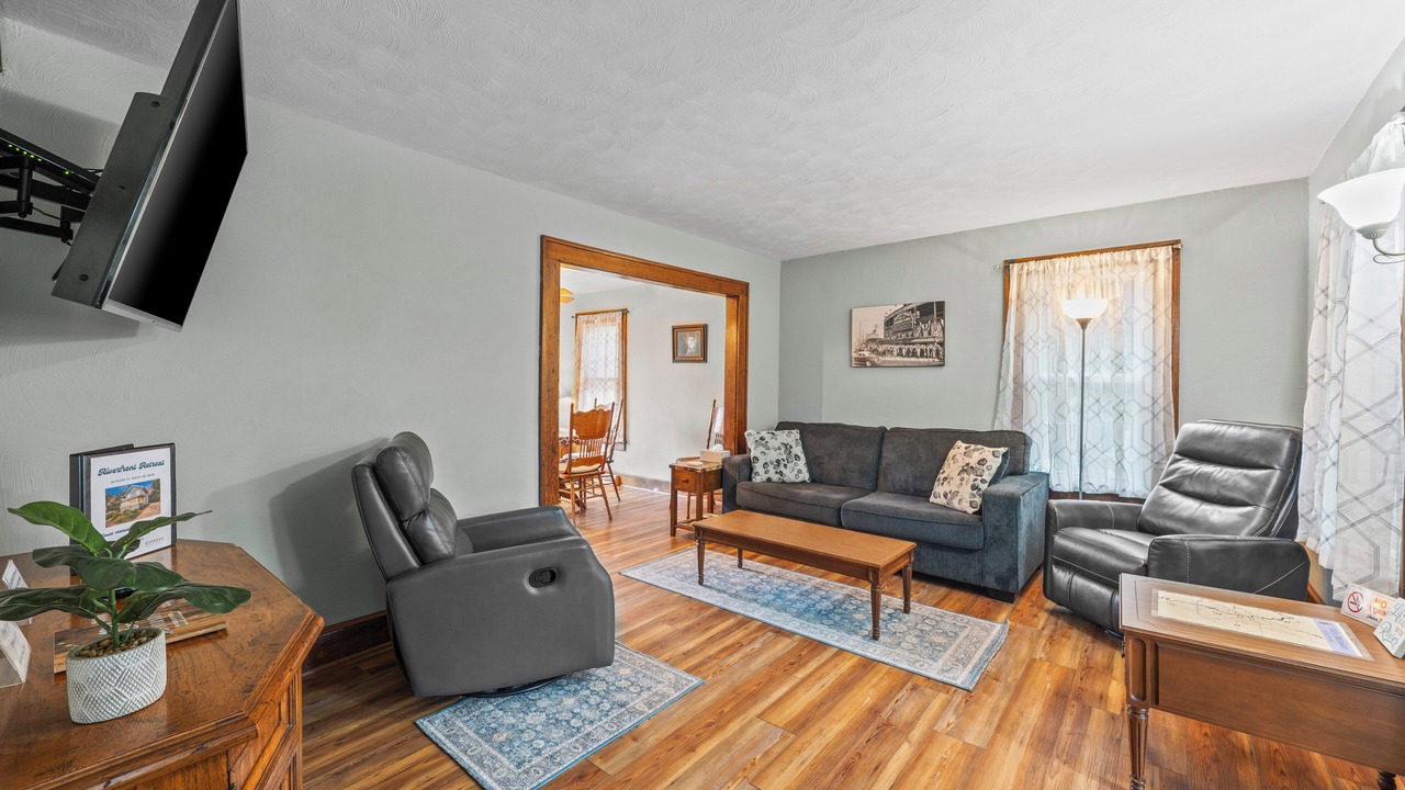 Photo of Livingroom in Niles