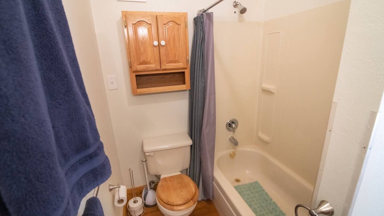 Photo of Bathroom in Helena West Side