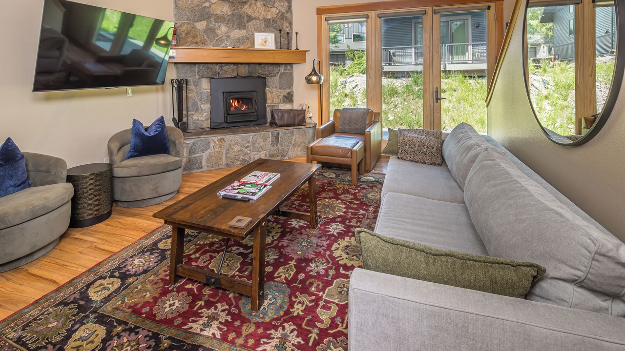 Photo of Livingroom in Big Horn