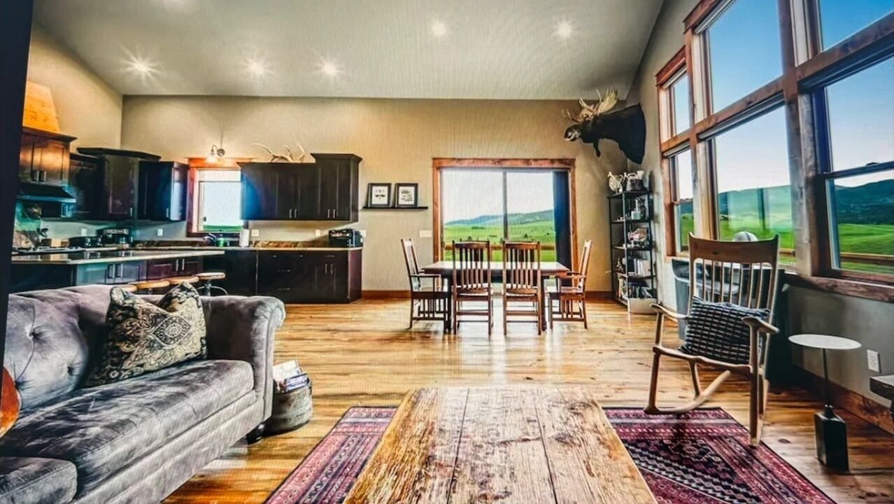 Photo of Livingroom in Bozeman