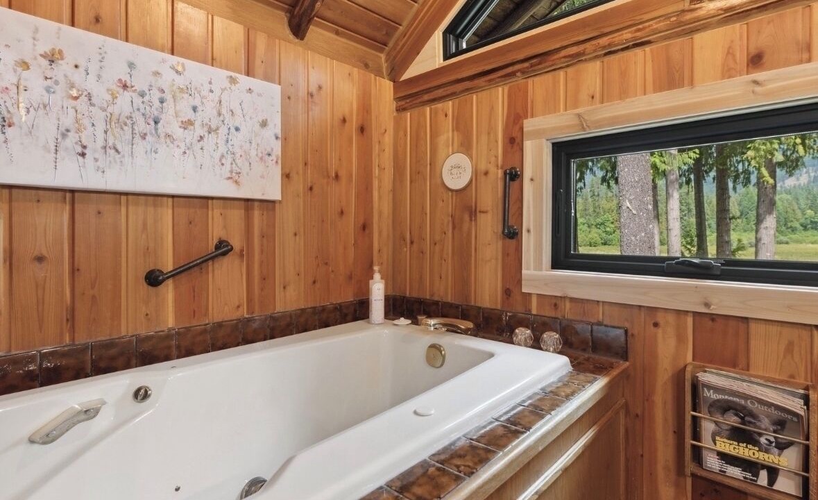Photo of Bathroom in Troy