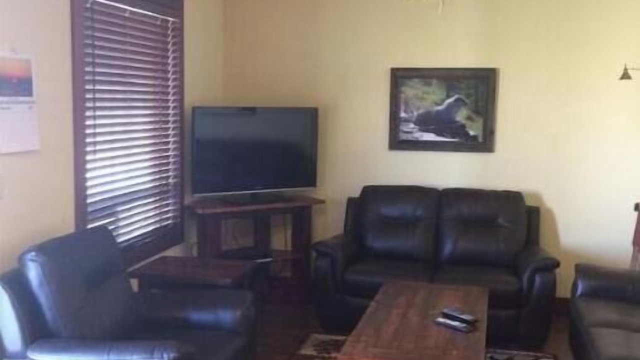 Photo of Livingroom in Eureka