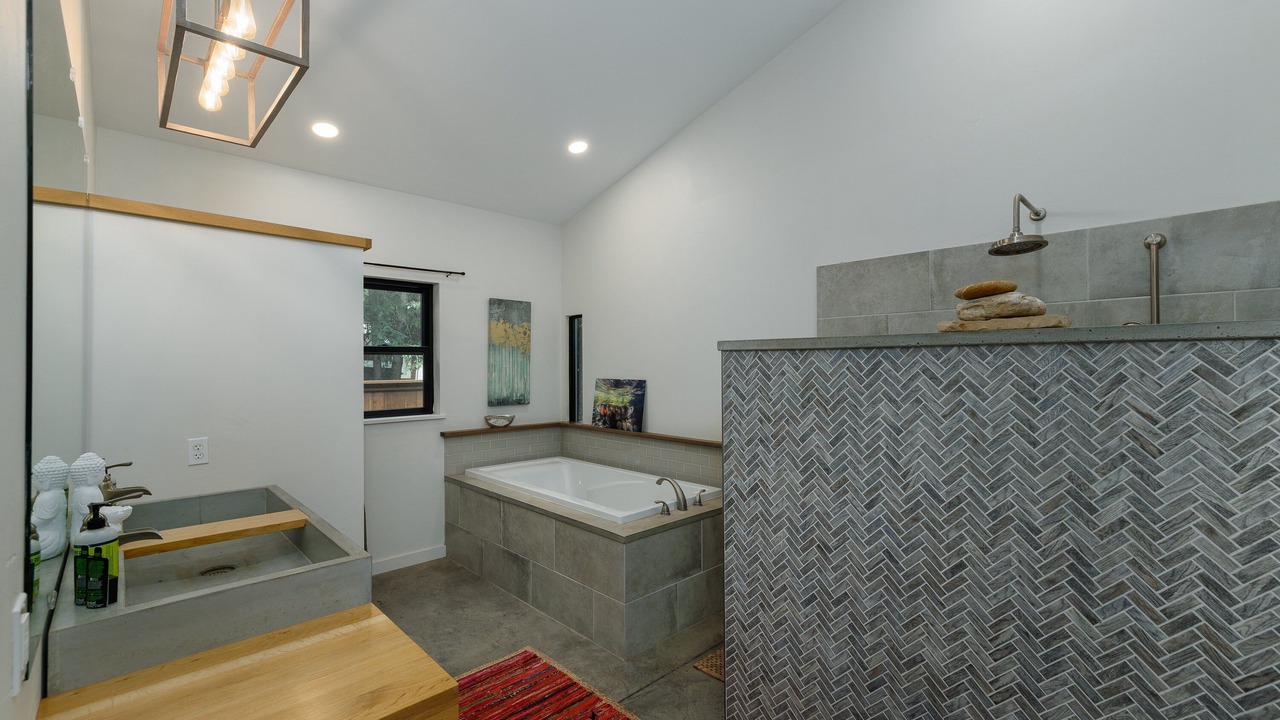 Photo of Bathroom in Bozeman