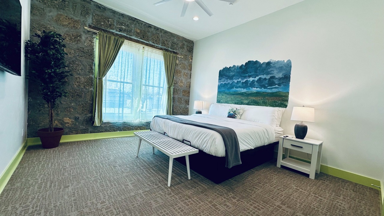 Photo of Bedroom in Enterprise
