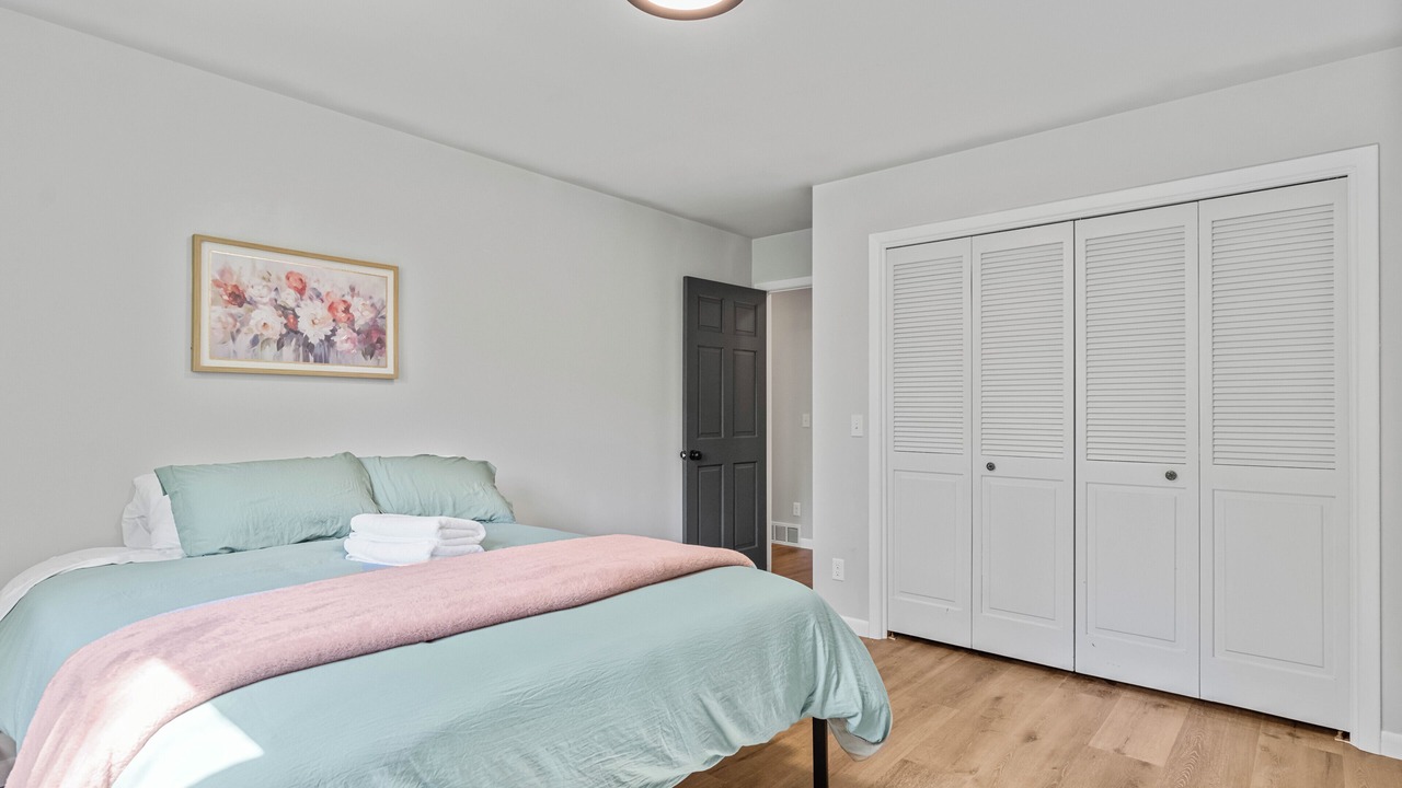 Photo of Bedroom in Rimrock