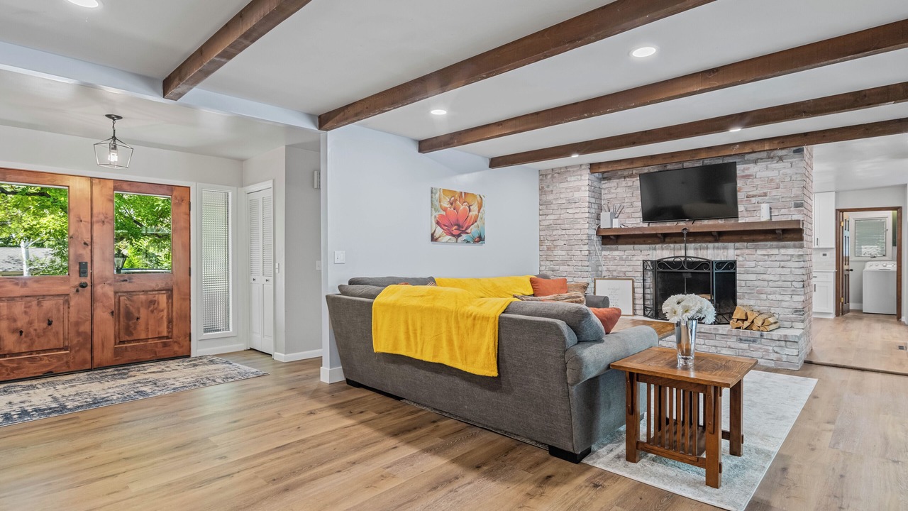 Photo of Livingroom in Rimrock