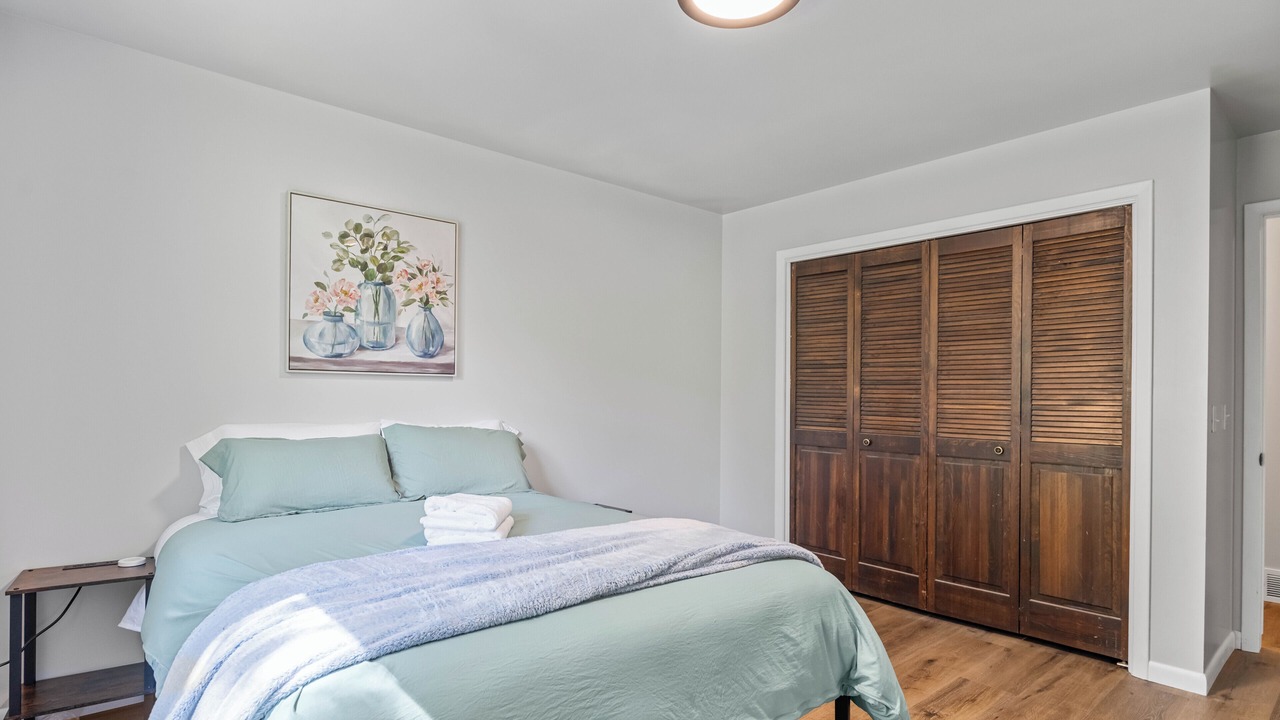 Photo of Bedroom in Rimrock