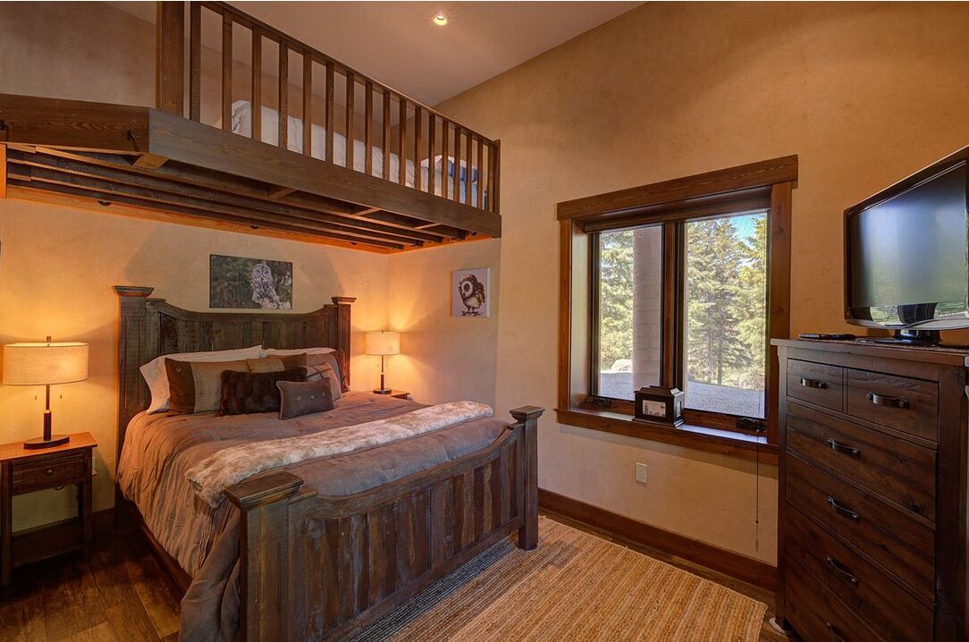Photo of Bedroom in Rexford