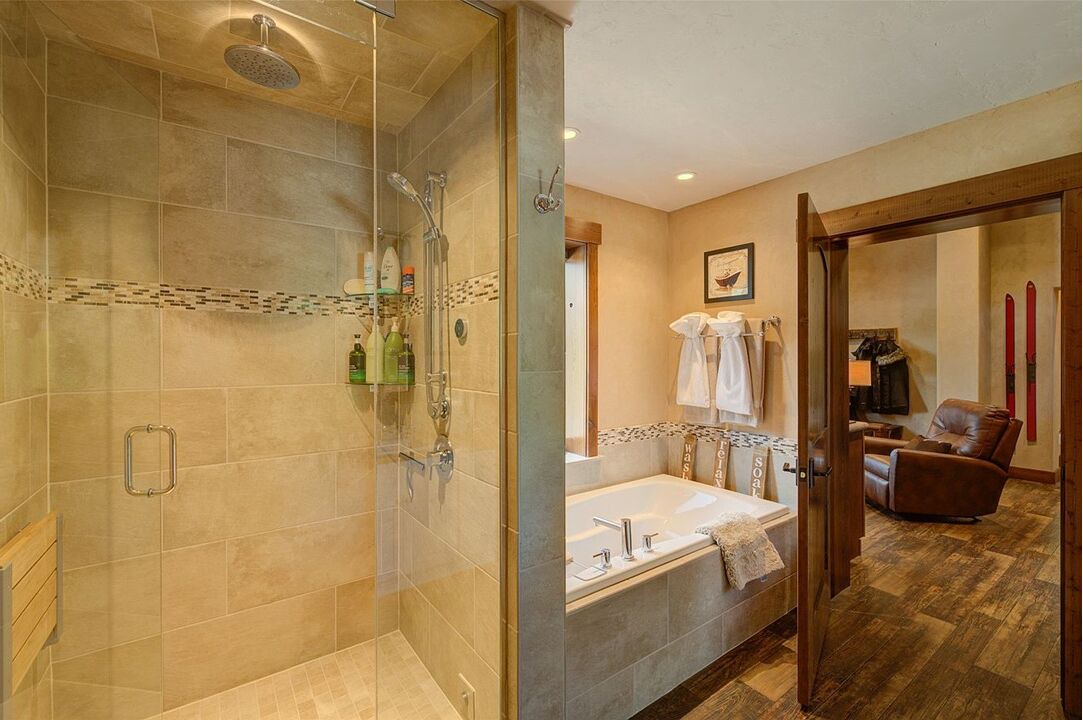 Photo of Bathroom in Rexford