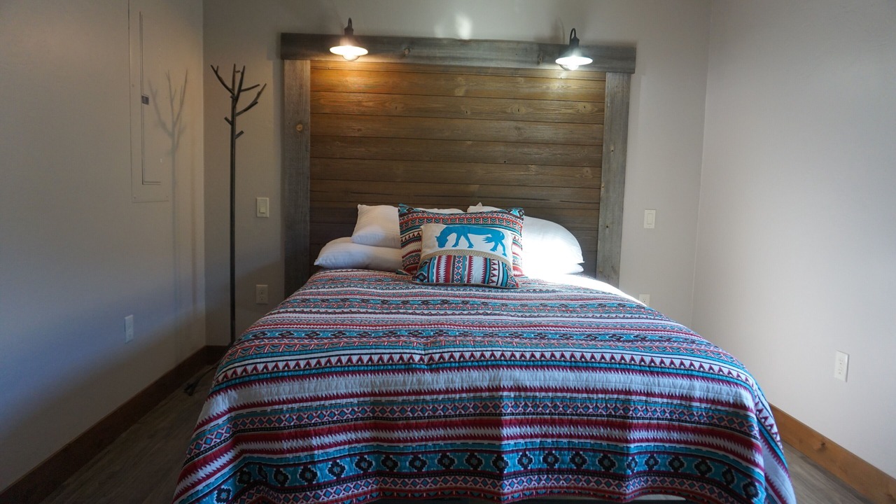 Photo of Bedroom in Glacier Country