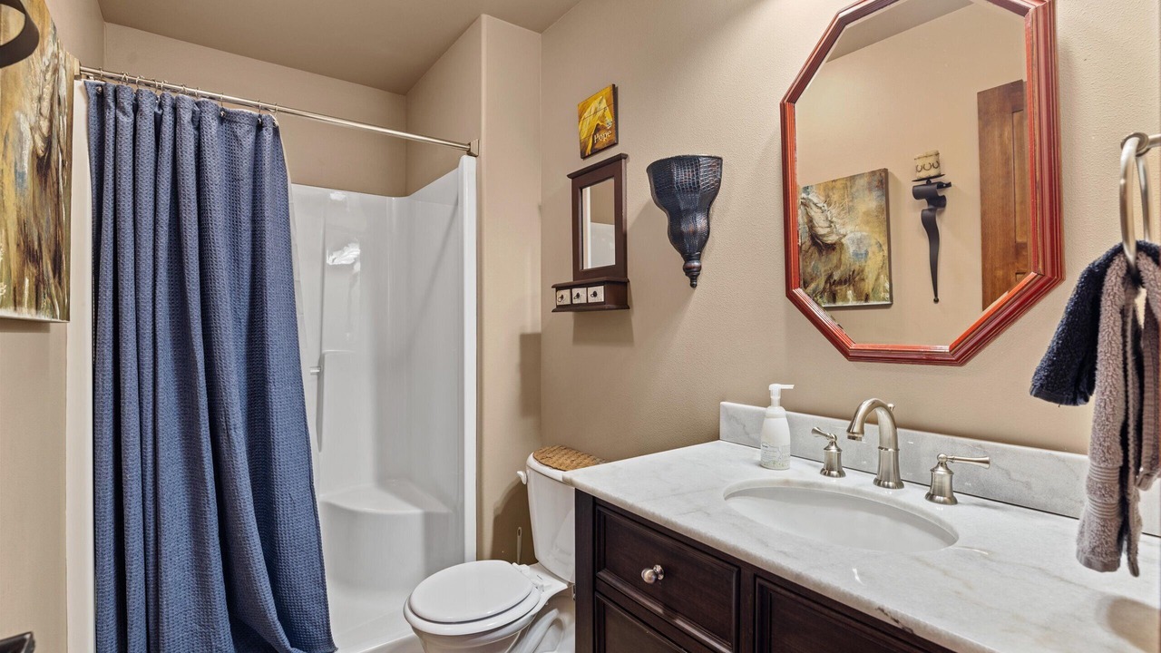 Photo of Bathroom in Red Lodge