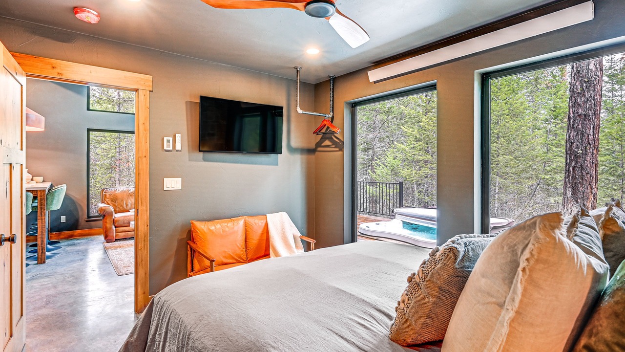 Photo of Bedroom in Polson