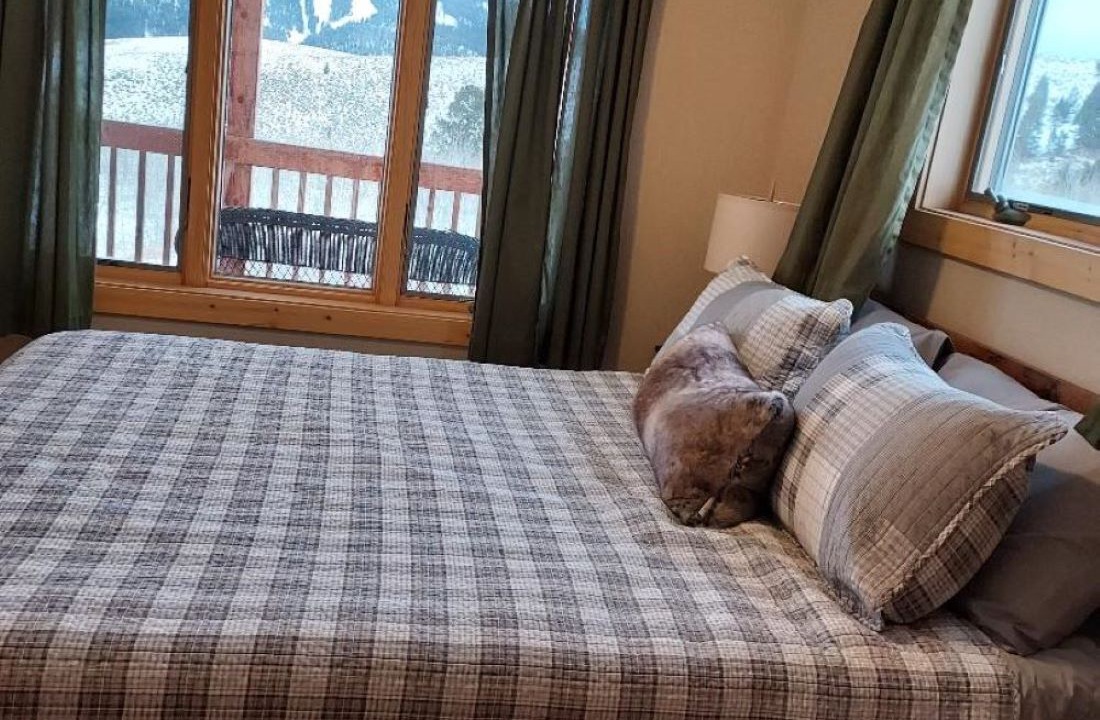 Photo of Bedroom in Polaris