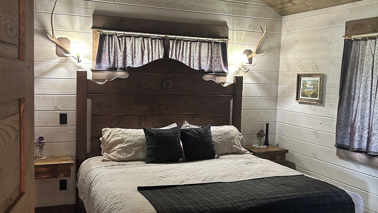 Photo of Bedroom in Gardiner