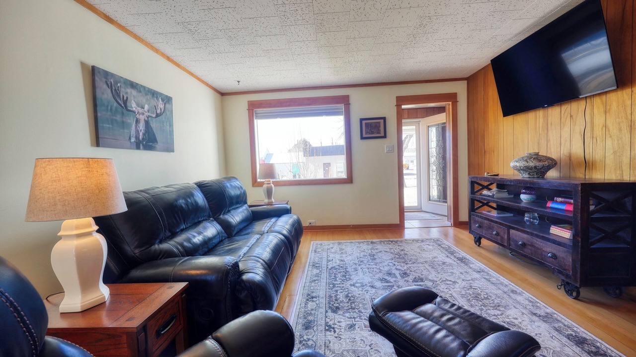 Photo of Livingroom in Three Forks