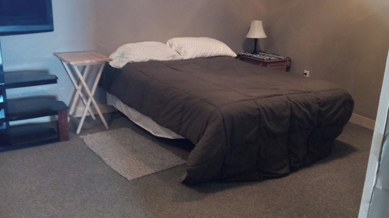 Photo of Bedroom in Browning