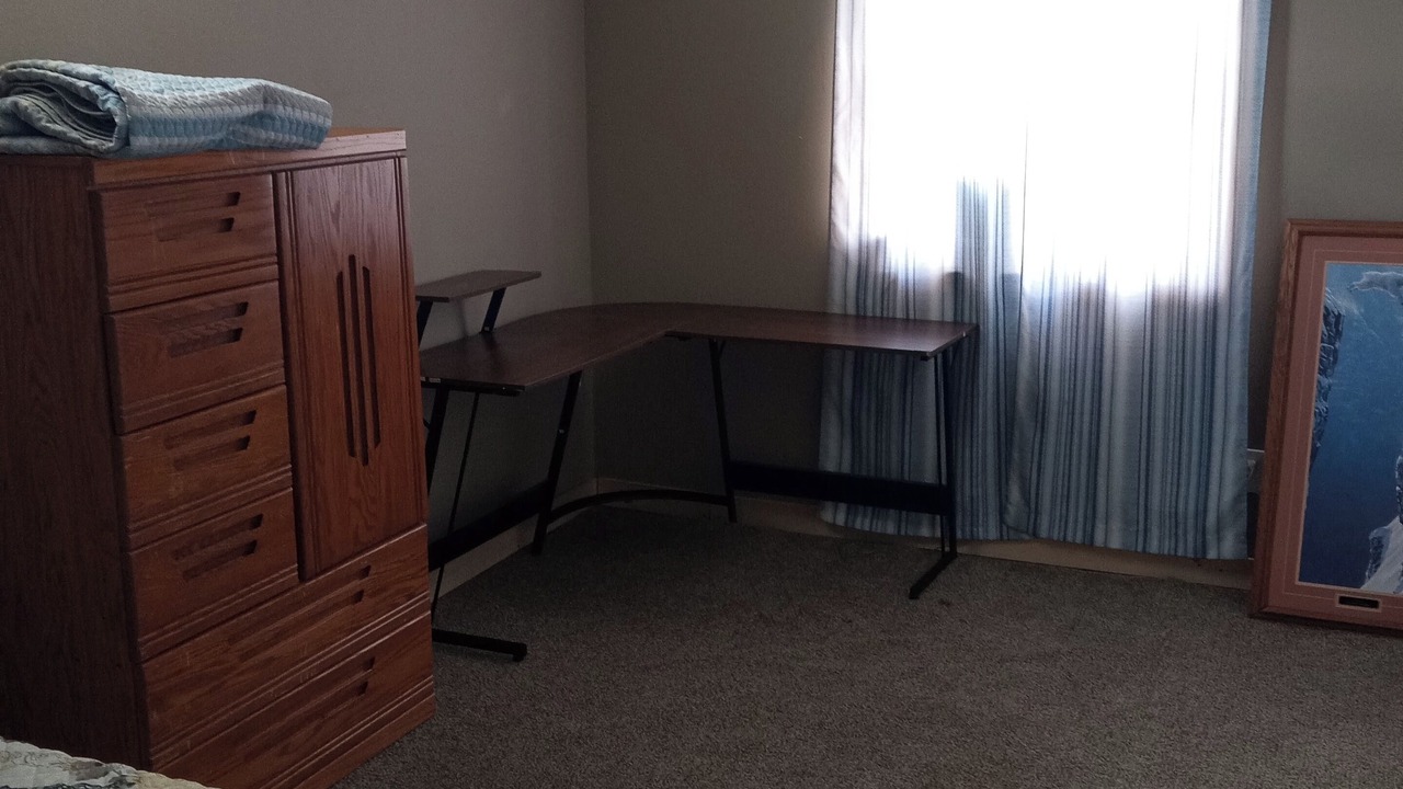 Photo of Bedroom in Browning