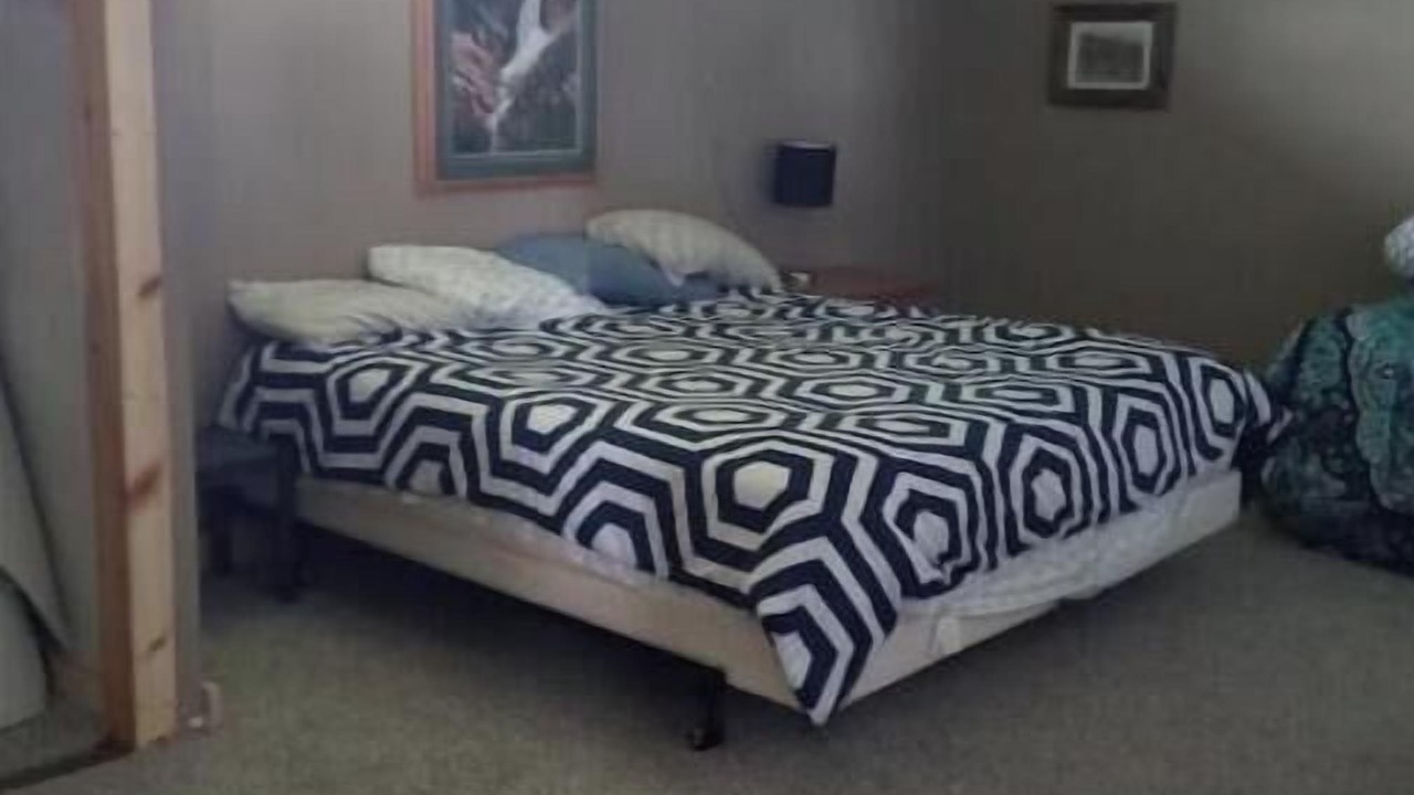 Photo of Bedroom in Browning
