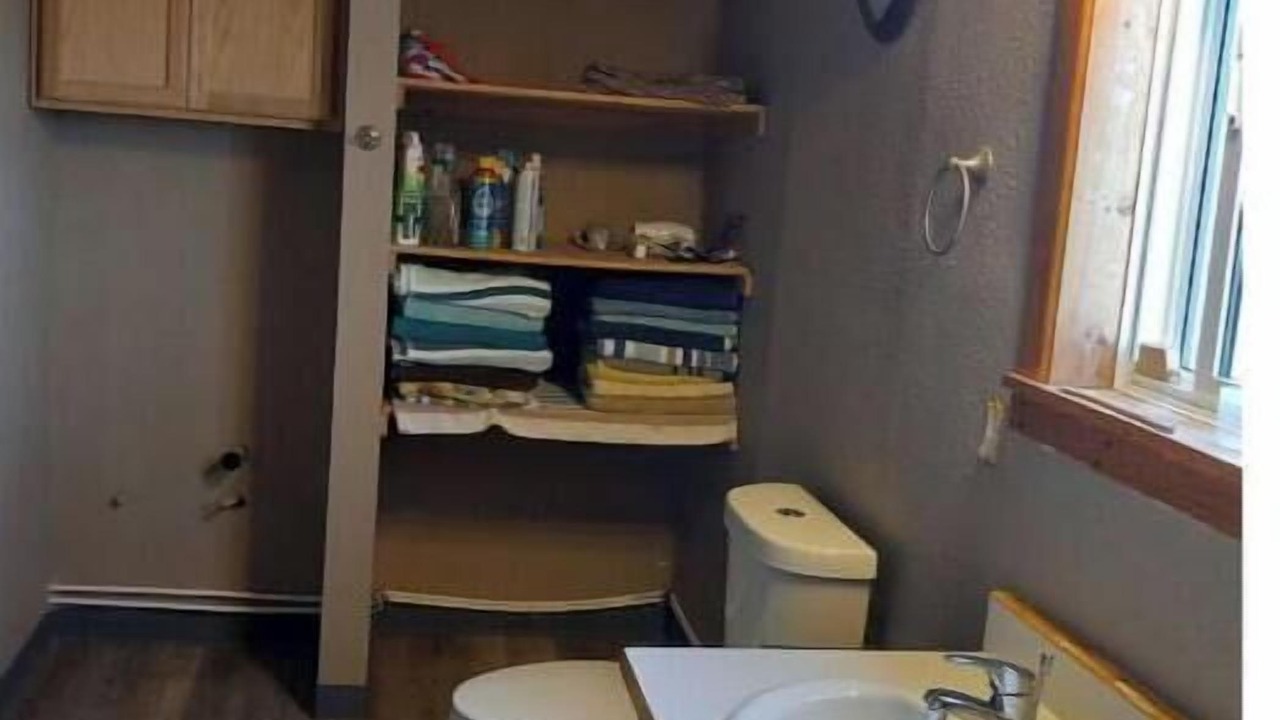 Photo of Bathroom in Browning