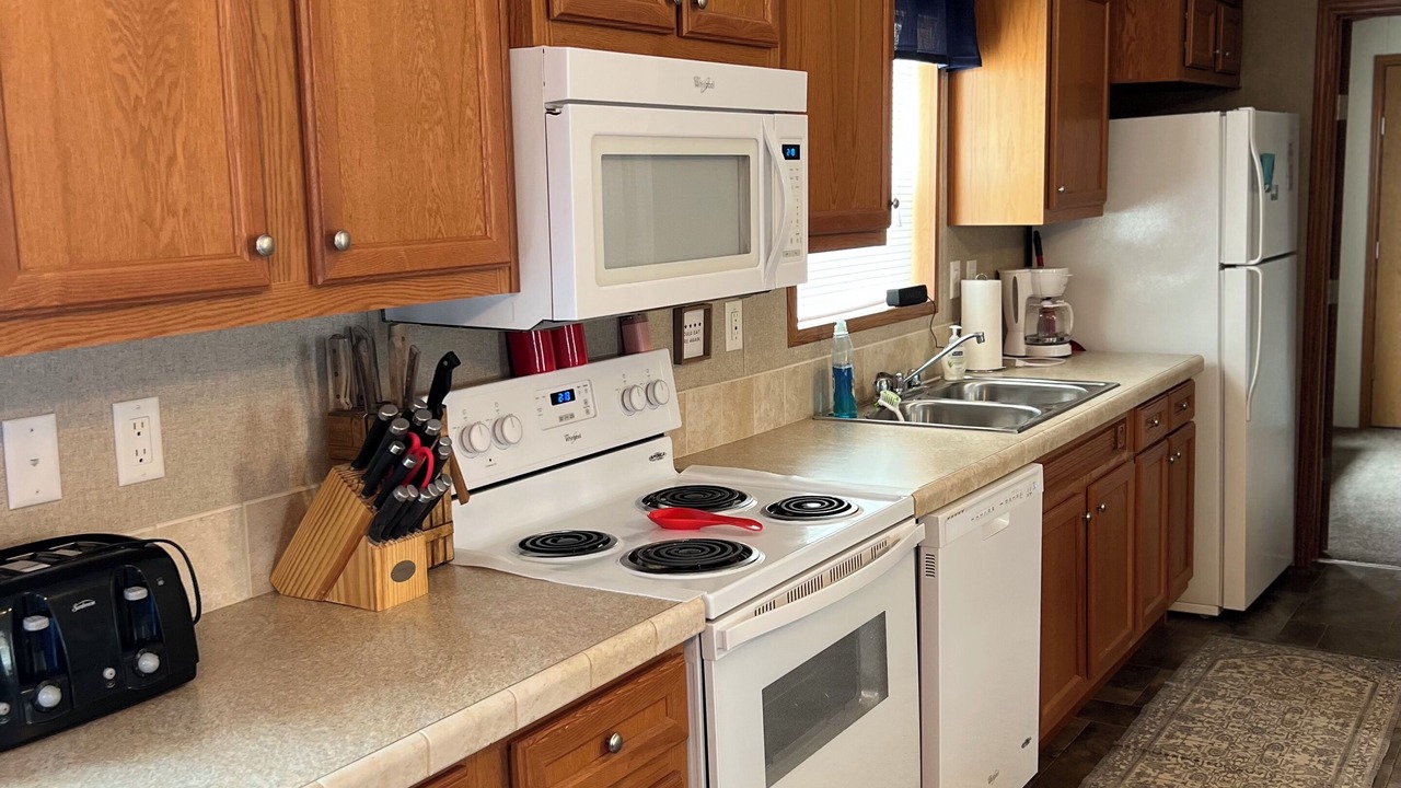 Photo of Kitchen in Petroleum County