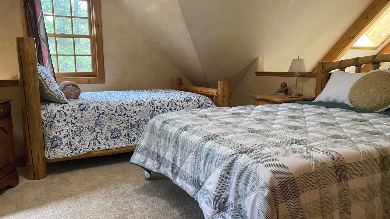 Photo of Bedroom in Lakeside