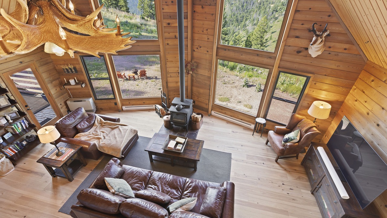 Photo of Bedroom in Canyon Creek