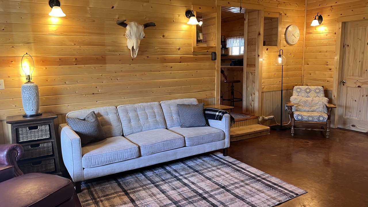 Photo of Livingroom in Broadwater County