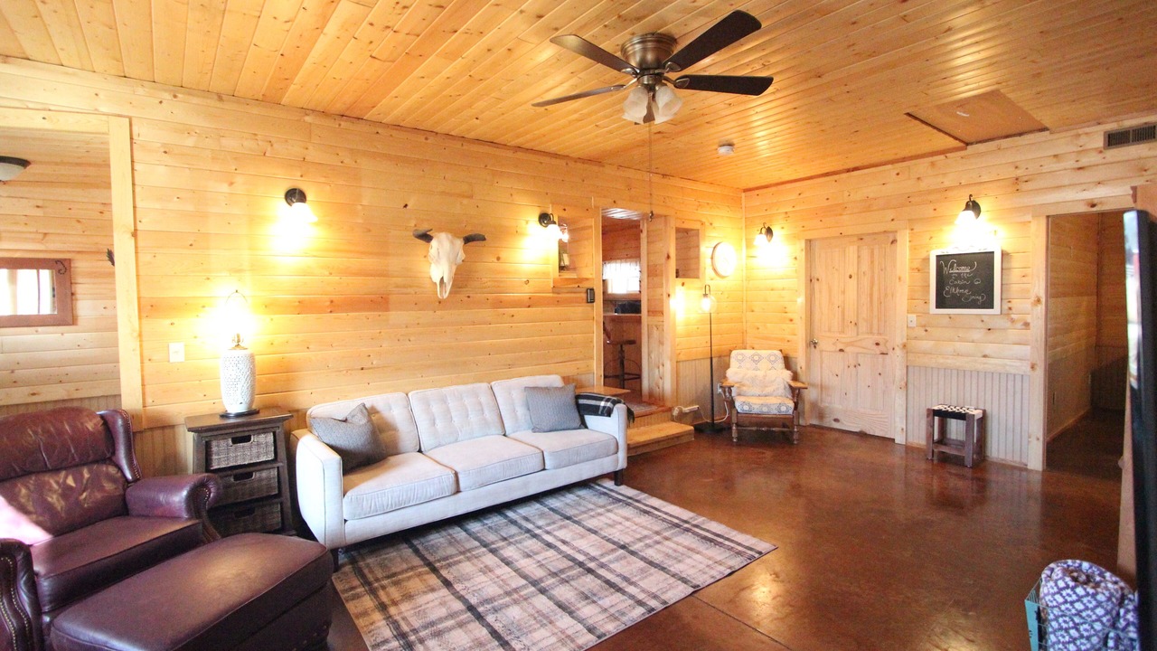 Photo of Livingroom in Broadwater County
