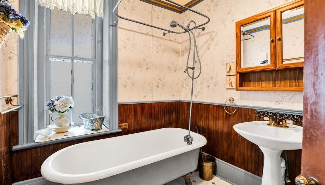 Photo of Bathroom in Vaughn