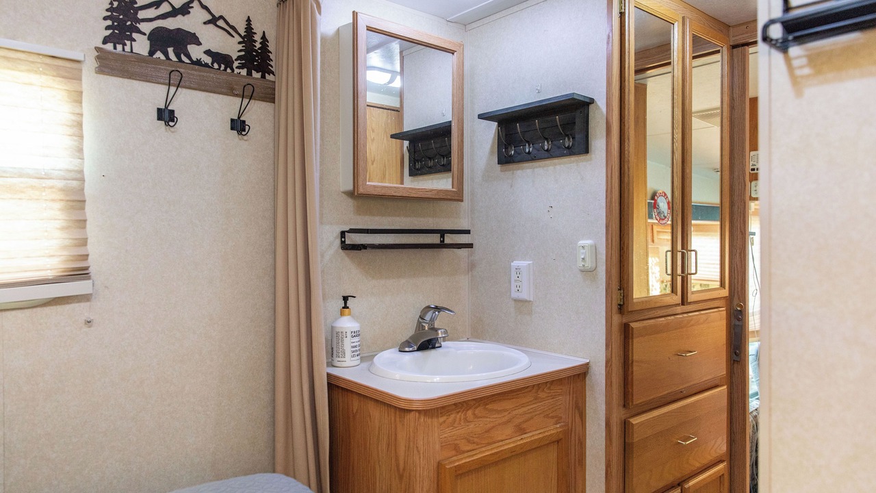 Photo of Bathroom in Babb