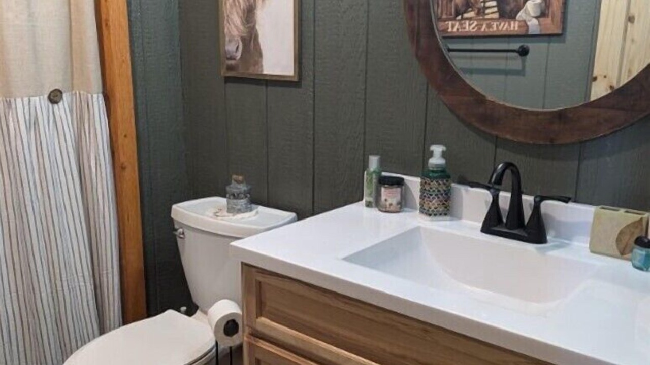 Photo of Bathroom in Lincoln