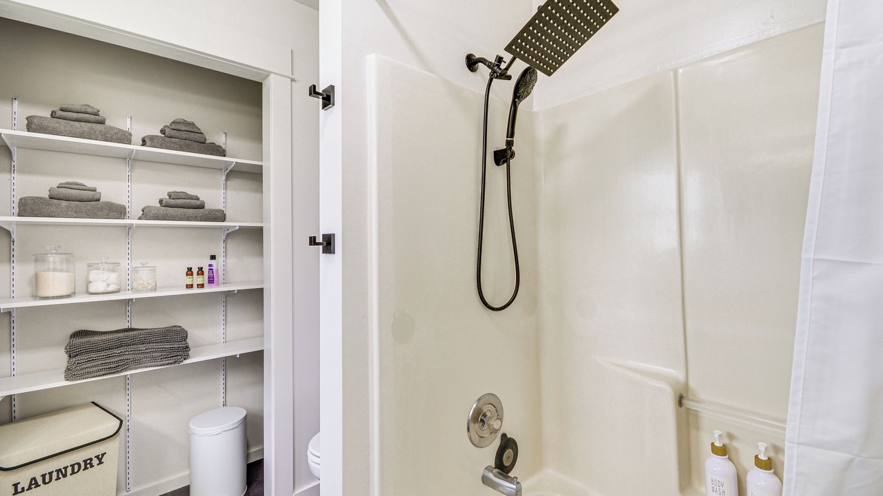 Photo of Bathroom in Roberts