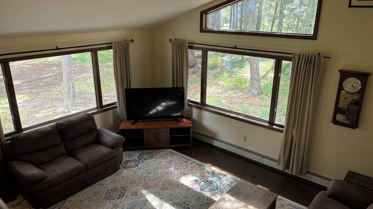 Photo of Livingroom in Greenough