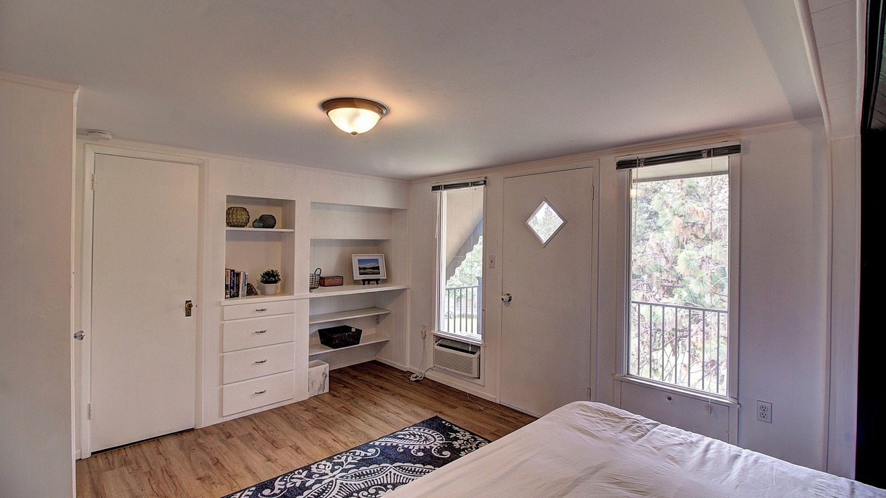 Photo of Bedroom in Woods Bay