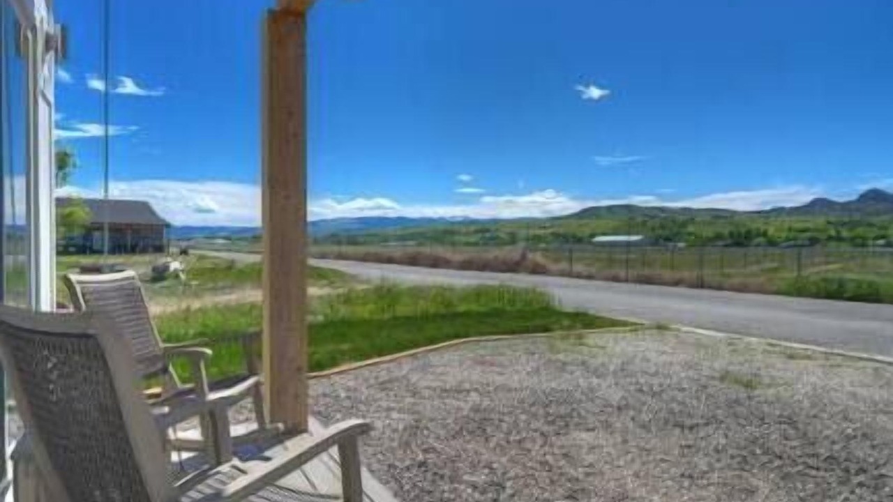 Photo of Others in Ennis