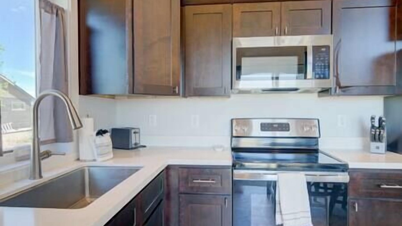 Photo of Others in Ennis