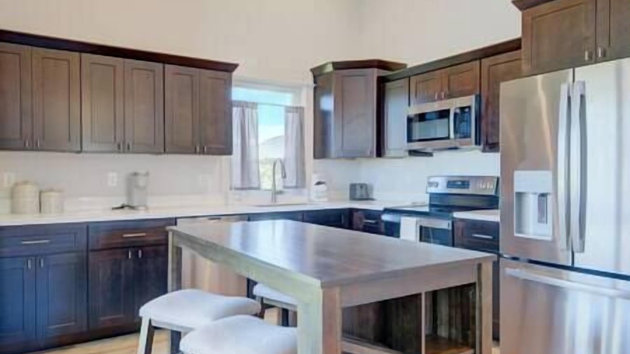 Photo of Others in Ennis