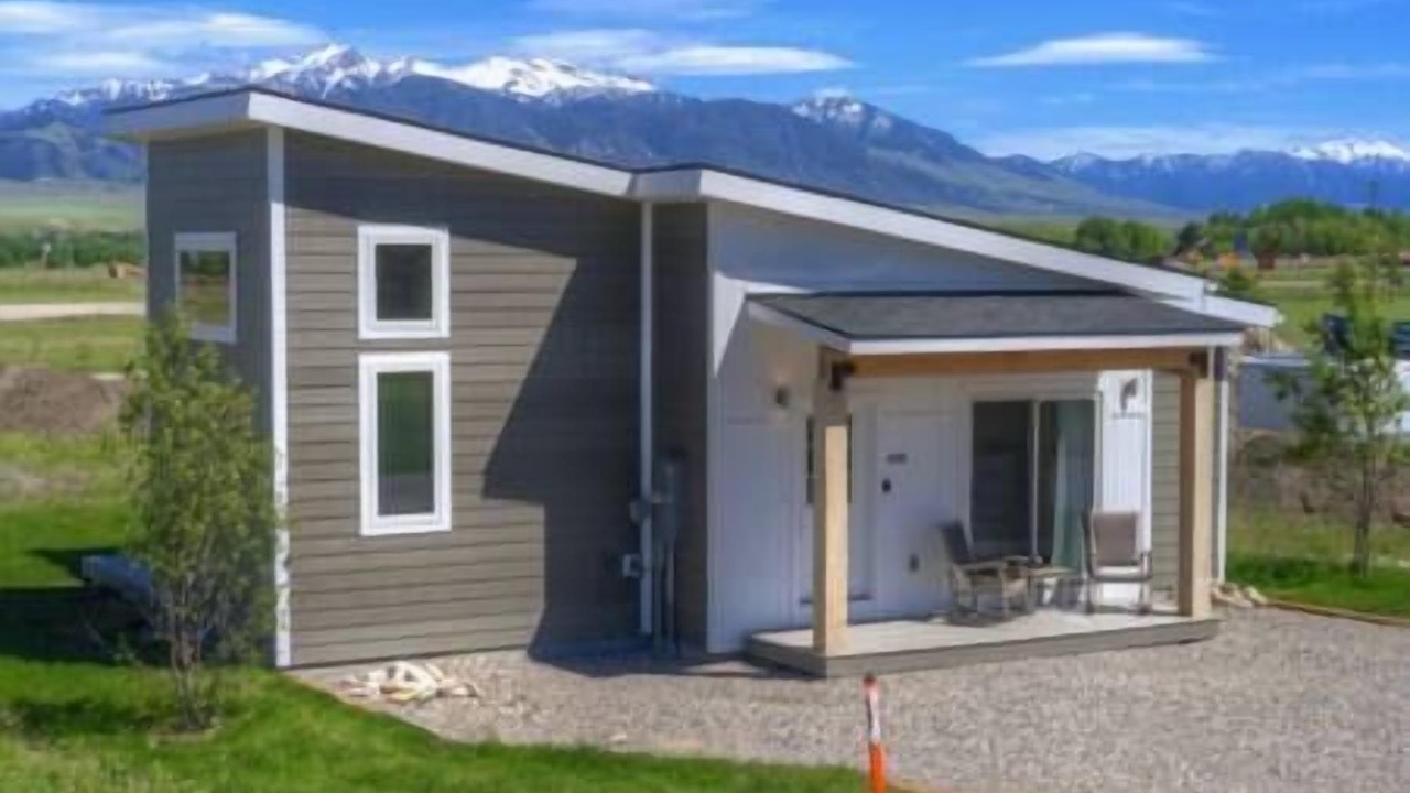 Photo of Others in Ennis