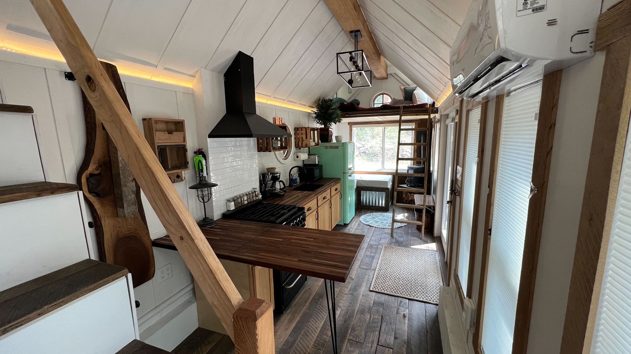 Photo of Kitchen in Drake